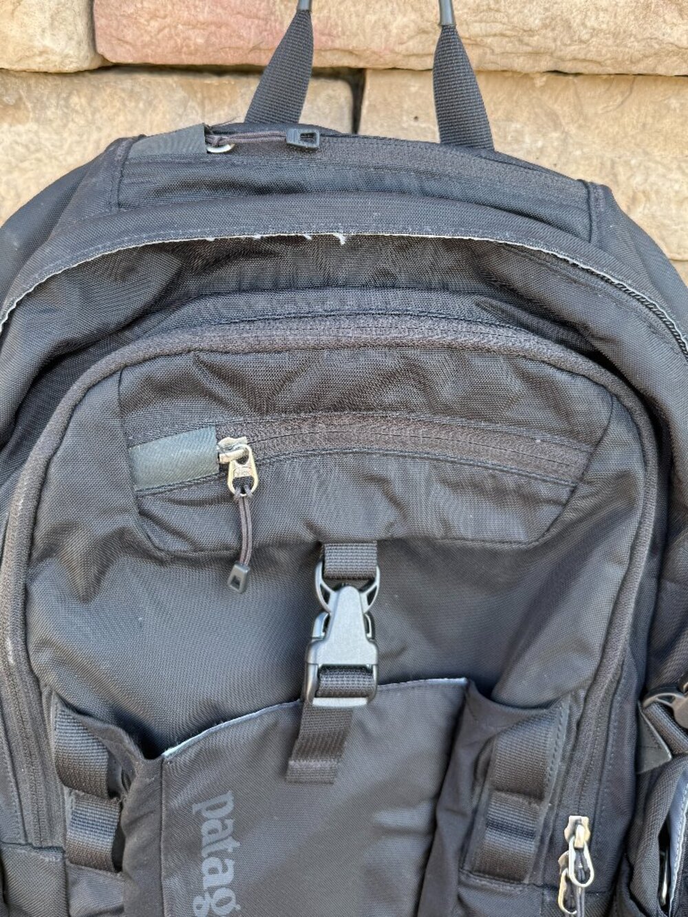 Patagonia Fuego Pack 32L Backpack – Black - Picture 5 of 10